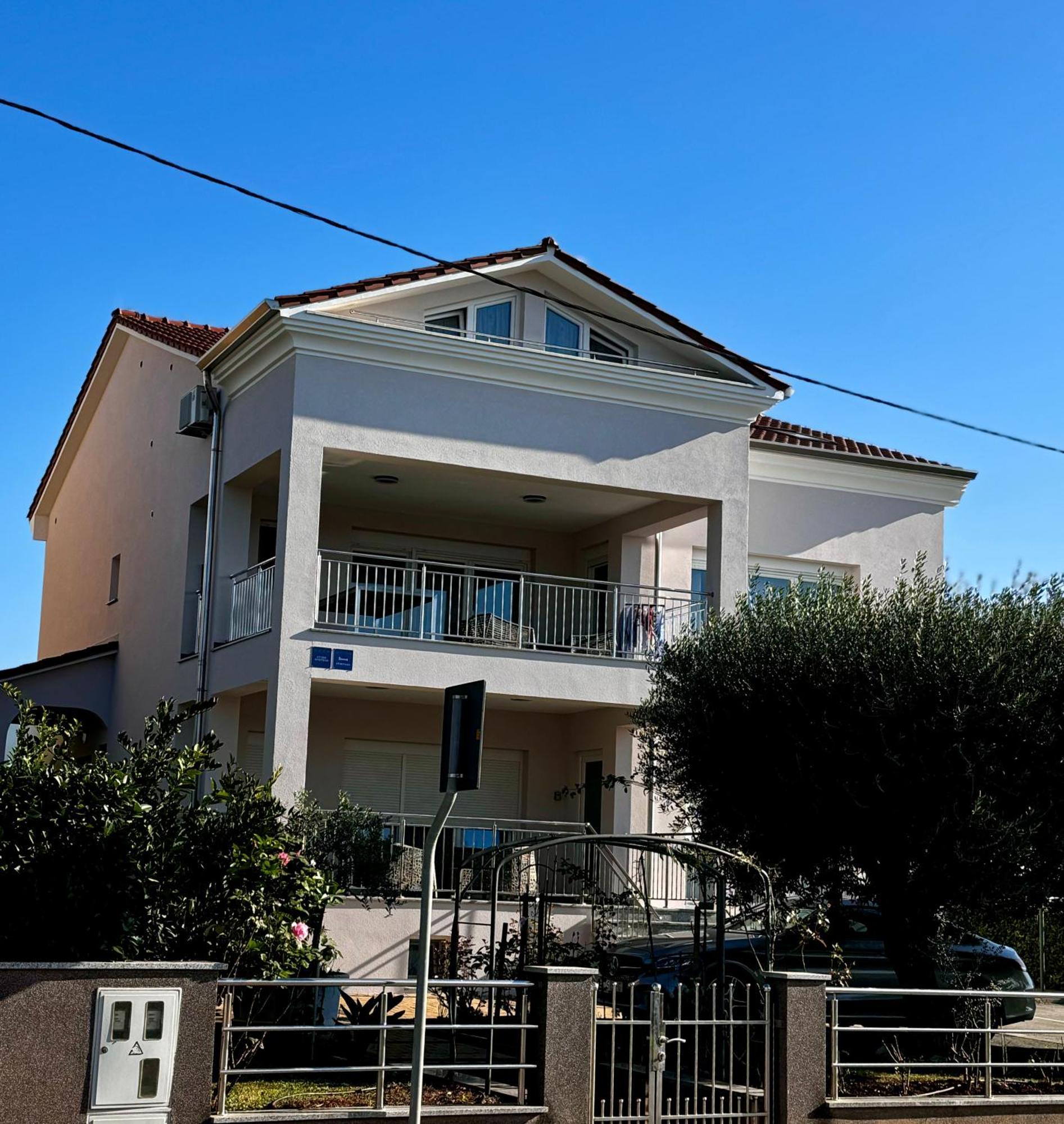 Apartments Villa Lili Умаг Екстер'єр фото